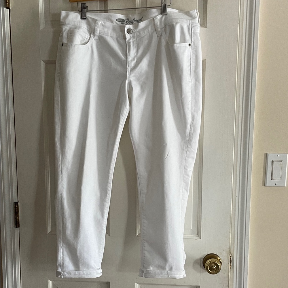 Old Navy Women's Crisp White Cropped Jeans